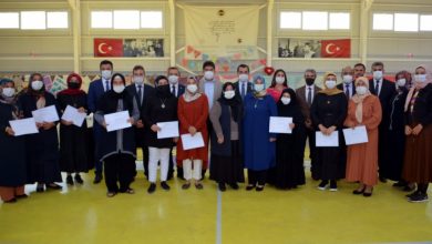 Photo of İŞKUR destekli ‘Makine Nakışları Kursu’ dönem sonu sergisi açıldı